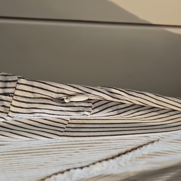 LOFT DRESS - Picture 7 of 9